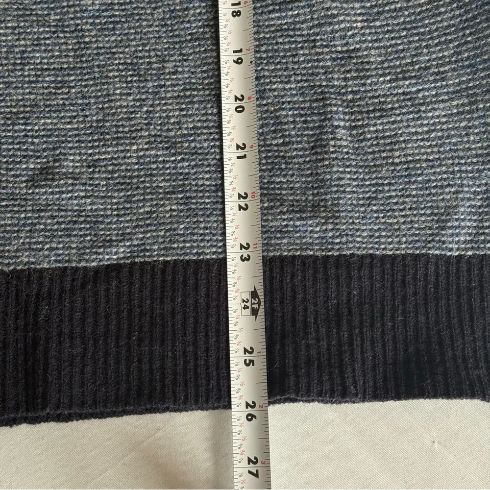J.Crew Mens Lambswool‎ Sweater Medium Crewneck Preppy Business Casual Pullover